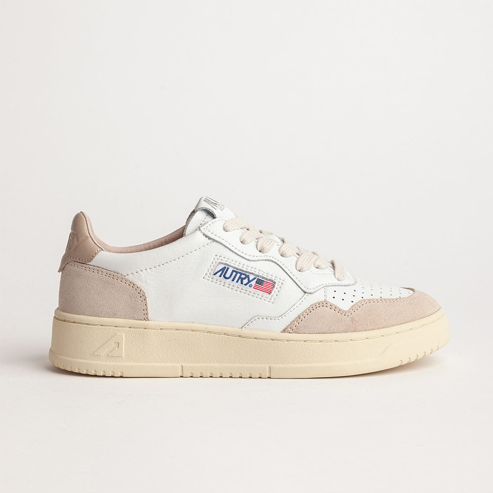 nur-70-00-eur-fur-autry-baskets-medalist-low-beige-online-im-shop_4.jpg