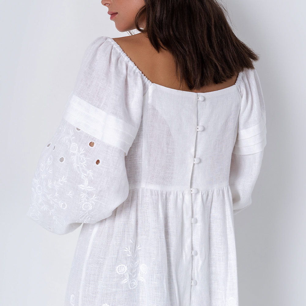 nur-119-60-eur-fur-etnodim-robe-brodee-en-lin-blanc-online-im-shop_7.jpg